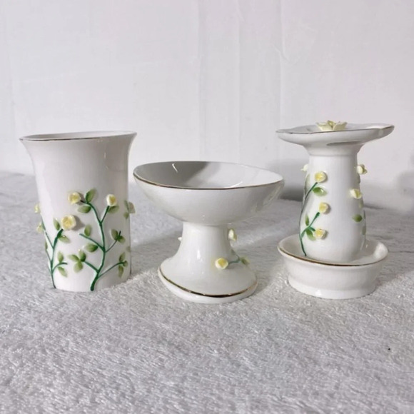 Vintage Ceramic Yellow Flower Bathroom Set Toothbrush Holder Cup Soap Dish - Picture 5 of 12